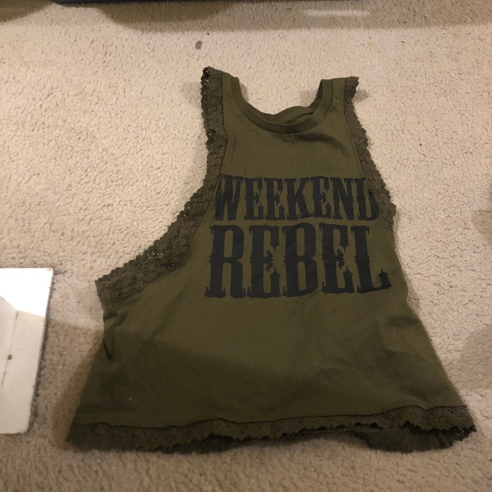 Rue 21 shirt